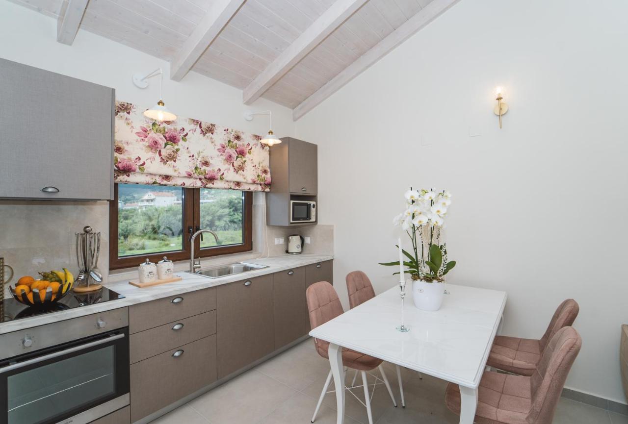 Vincenzo Suites 奈德里 外观 照片