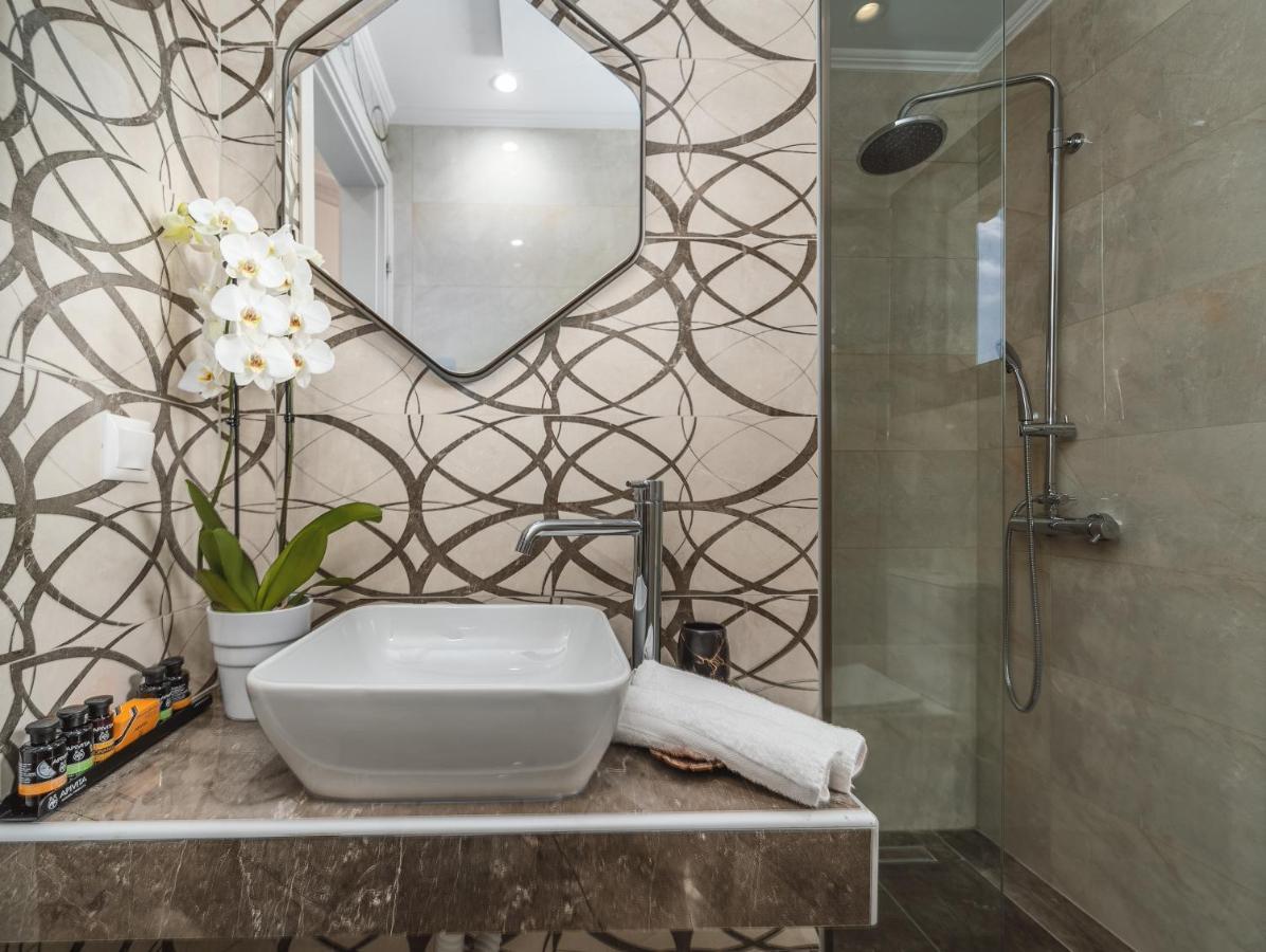 Vincenzo Suites 奈德里 外观 照片